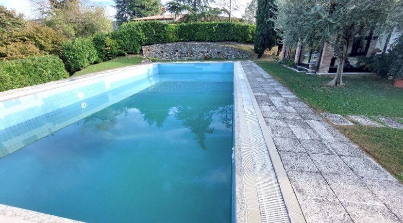 villa_con_piscina (26)